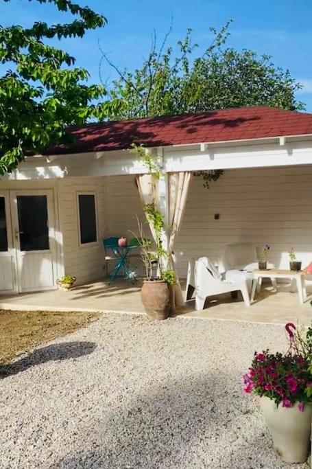 Maison Avec Jardin Et 3 Petits Chats , Proche Du Chateau Lacoste Le Puy-Sainte-Reparade Luaran gambar